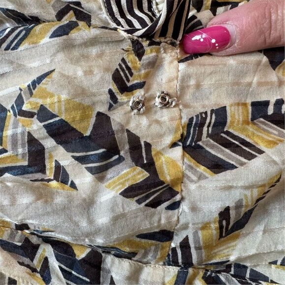 BCBGMaxazria Women's S Sheer Feather Print Wrap Blouse Balloon Sleeve Peplum Top - Picture 6 of 13